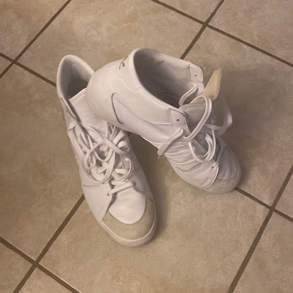 Men’s adidas sneakers